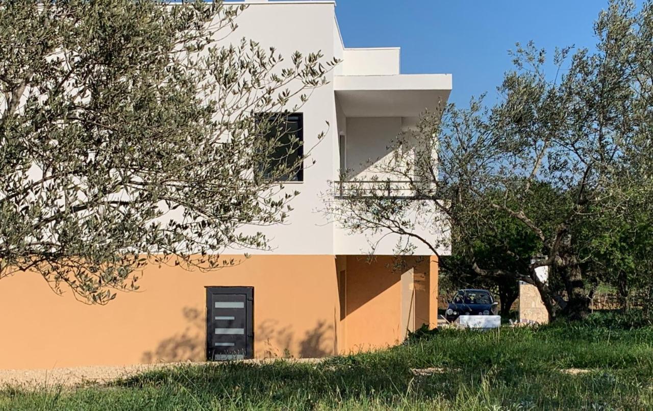Miabella Resort Drage Εξωτερικό φωτογραφία